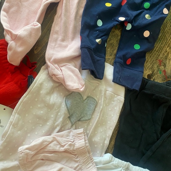 BABY GIRL 0-3 mos! 💗33 items(31 pants/2 diaper covers) 💗at least 10 are NWT! - Picture 2 of 11